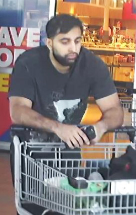Photo of male suspect