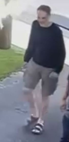 Missing Person Roger PEREIRA - Last known clothing