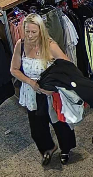 Photo of female suspect