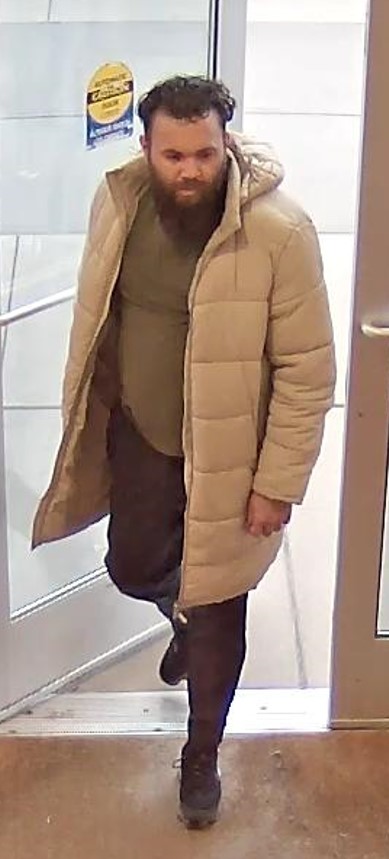 Photo of male suspect